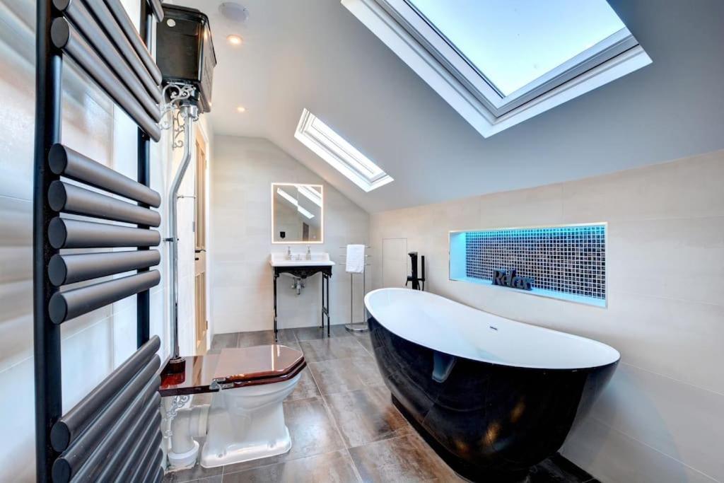 Modern 4 Bedroom Townhouse Perfect Location. Hove Buitenkant foto